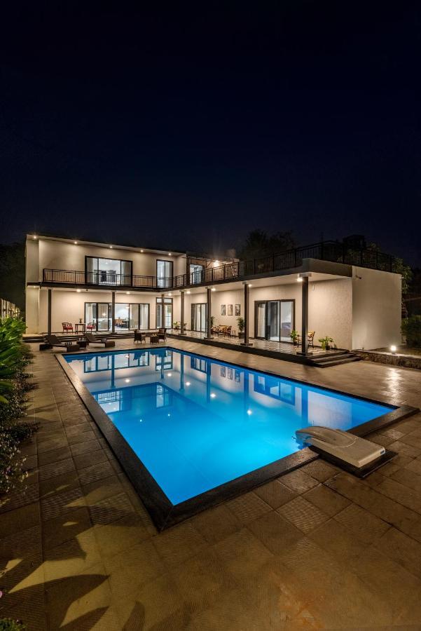 Saffronstays Mayfair Gardens 4 Bedroom Petfriendly Pool Villa Алібаґ Екстер'єр фото