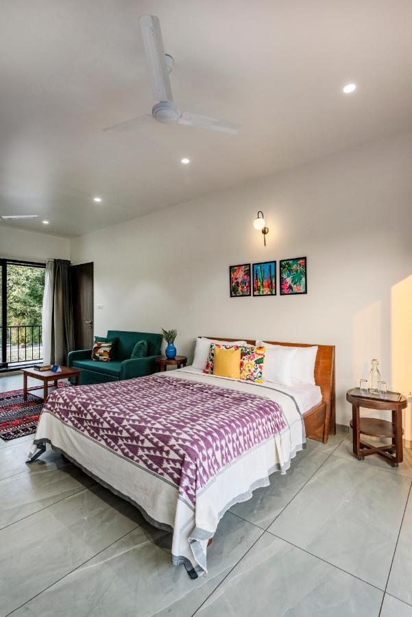 Saffronstays Mayfair Gardens 4 Bedroom Petfriendly Pool Villa Алібаґ Екстер'єр фото