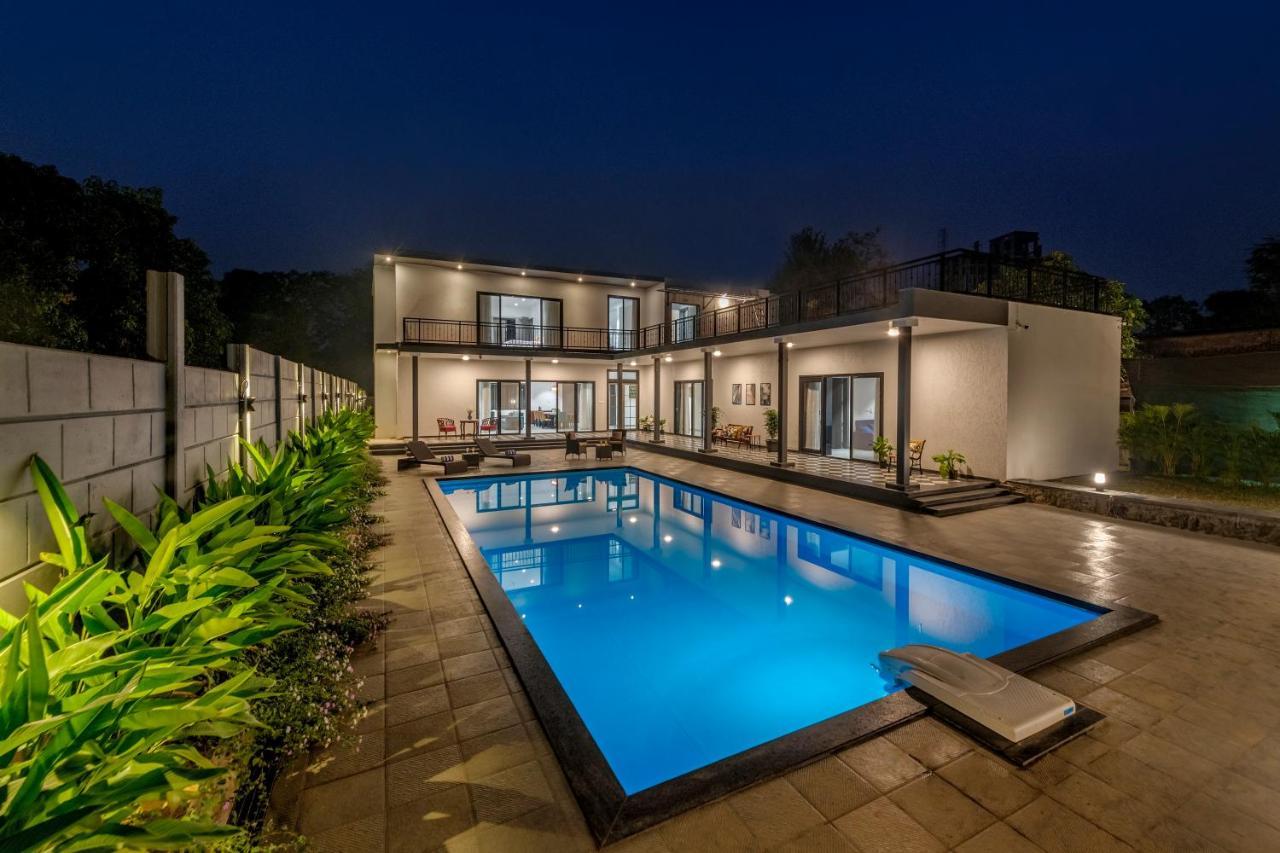 Saffronstays Mayfair Gardens 4 Bedroom Petfriendly Pool Villa Алібаґ Екстер'єр фото